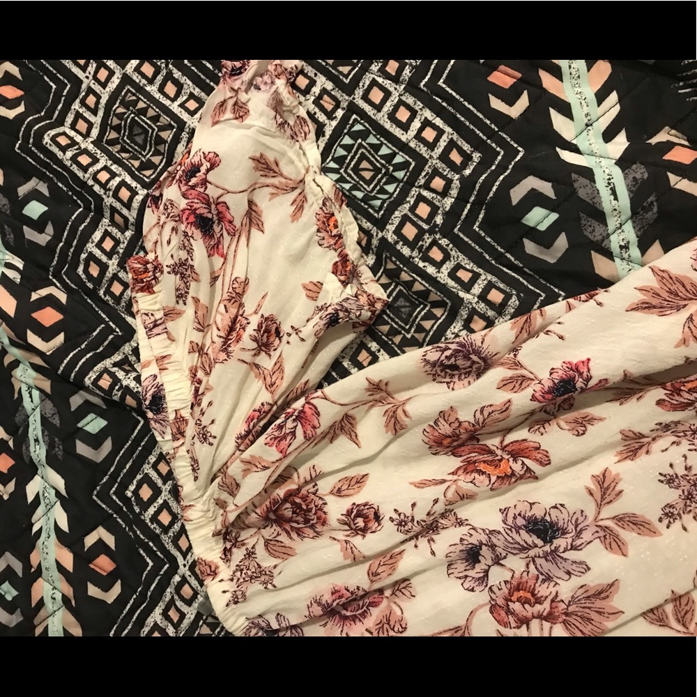 Off The Shoulder Top. - image 2